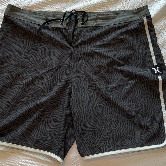Hurley Other - Men's Hurley Black and Grey Boardshorts Size 36 Used/Good Condition